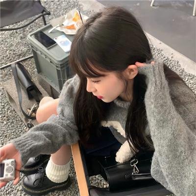 星光落在他掌心