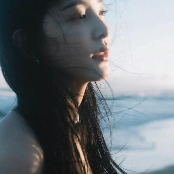 小可爱娜斯佳第五季封面